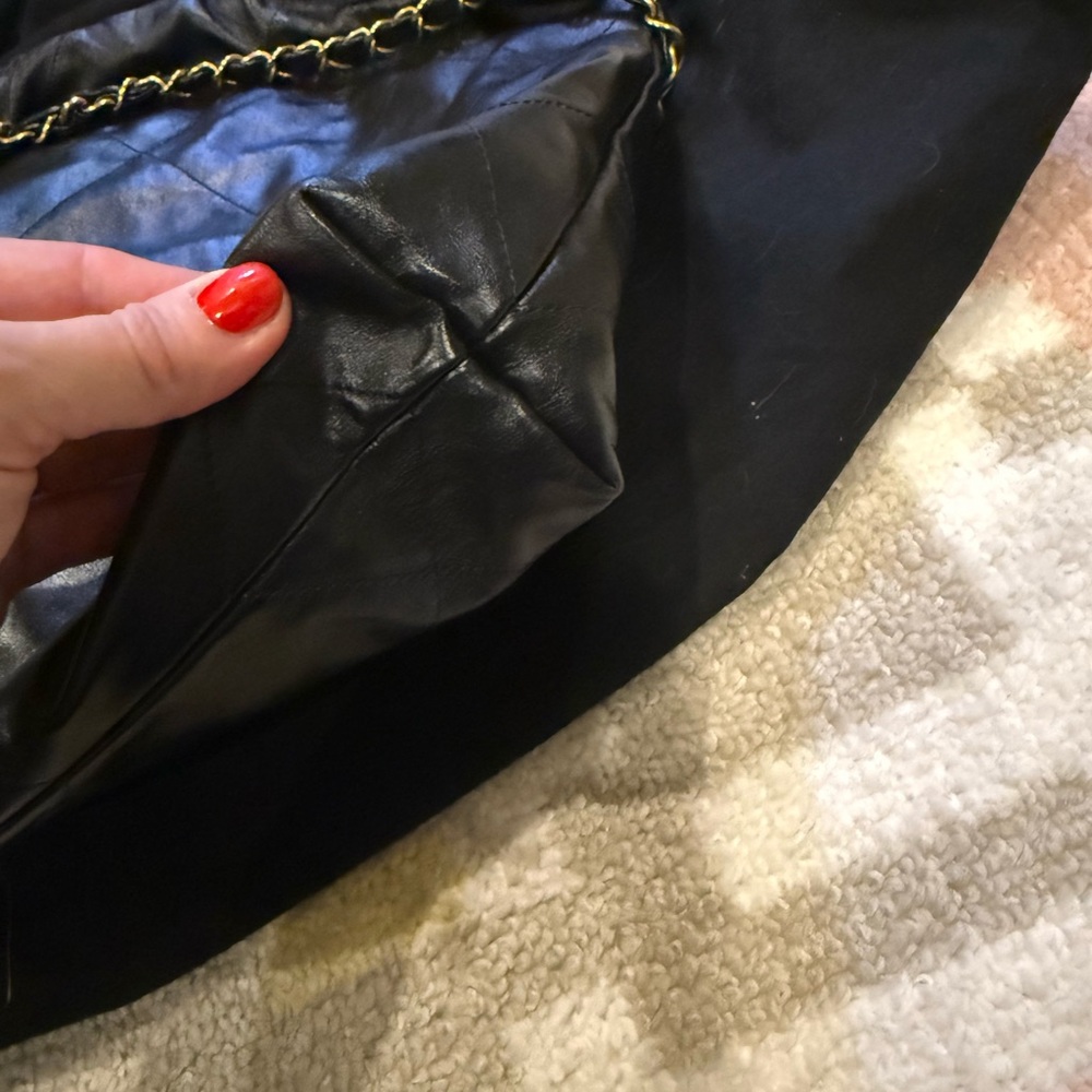 Chanel 22 Hobo Black Chain Shoulder Bag - Picture 11 of 14
